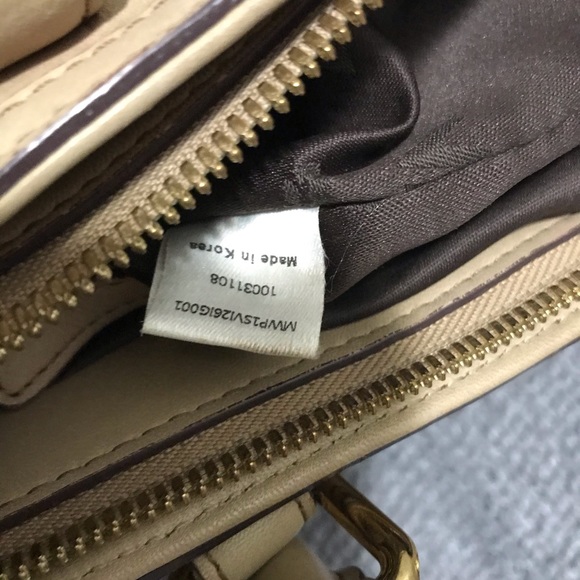 MCM bag🌹 - Picture 11 of 15